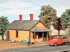 American Model Builders N 629 One-Story Section House Kit